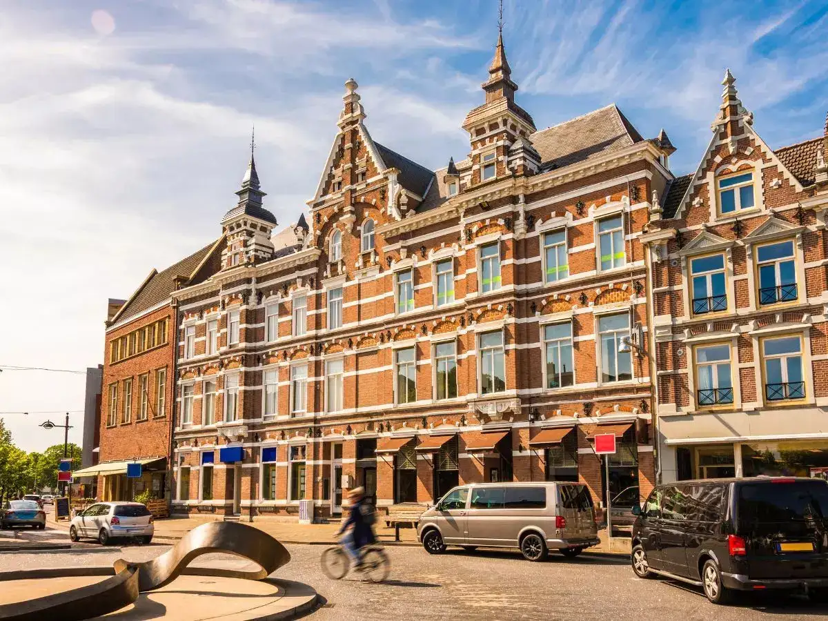 Heading to Europe? Here are 2025’s safest cities for tourists