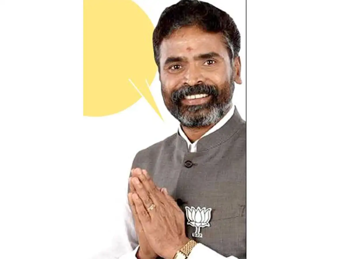 Muniswamy Kolar Mp Doesn T Want To Give Up Corporator S Position Please send the list of bbmp hospitals. muniswamy kolar mp doesn t want to