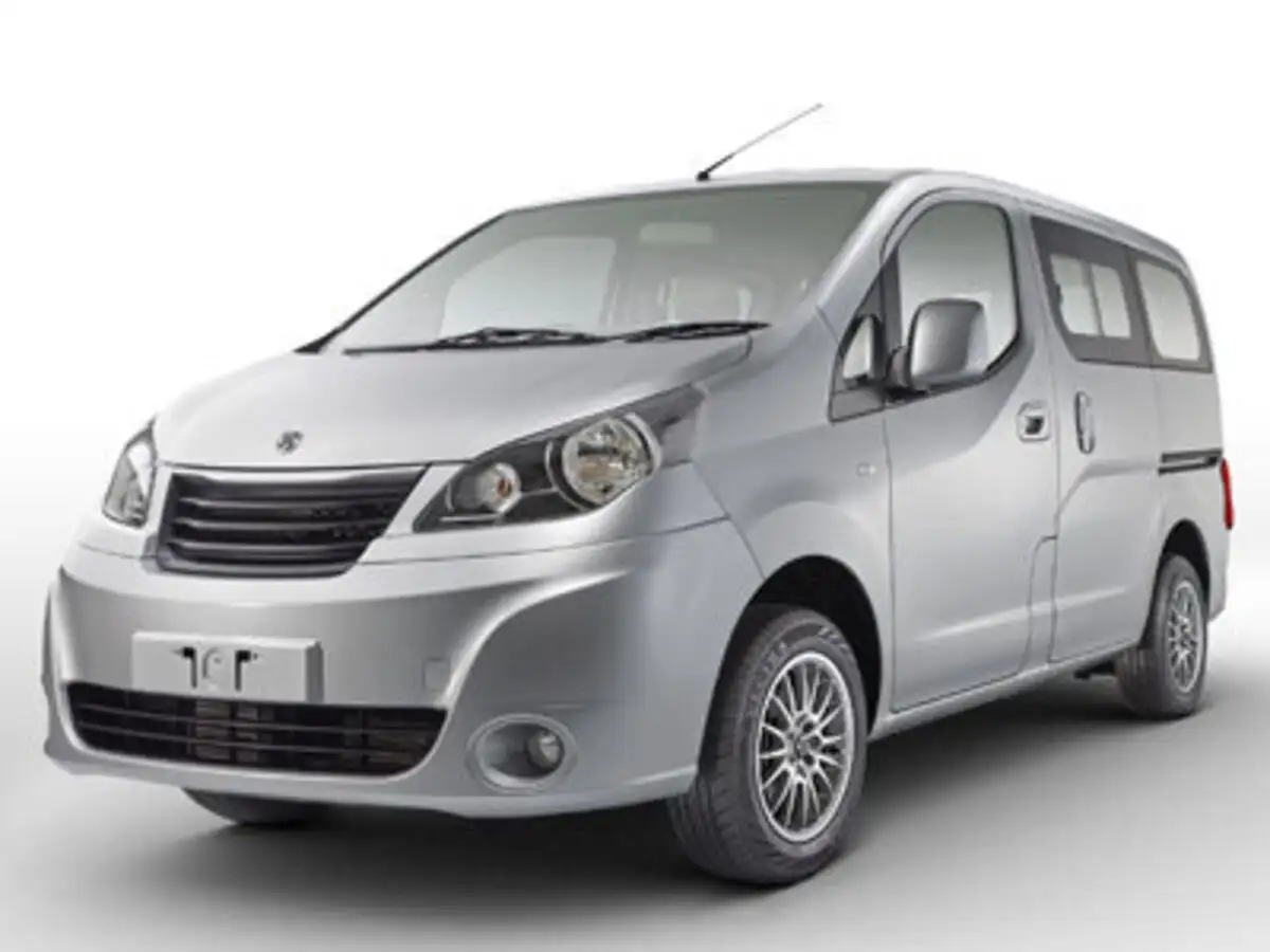 ashok leyland dost passenger van price