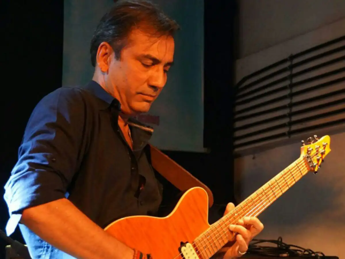 Guitar Gives Ceo Of Himalaya Drug Philipe Haydon A High The Economic Times
