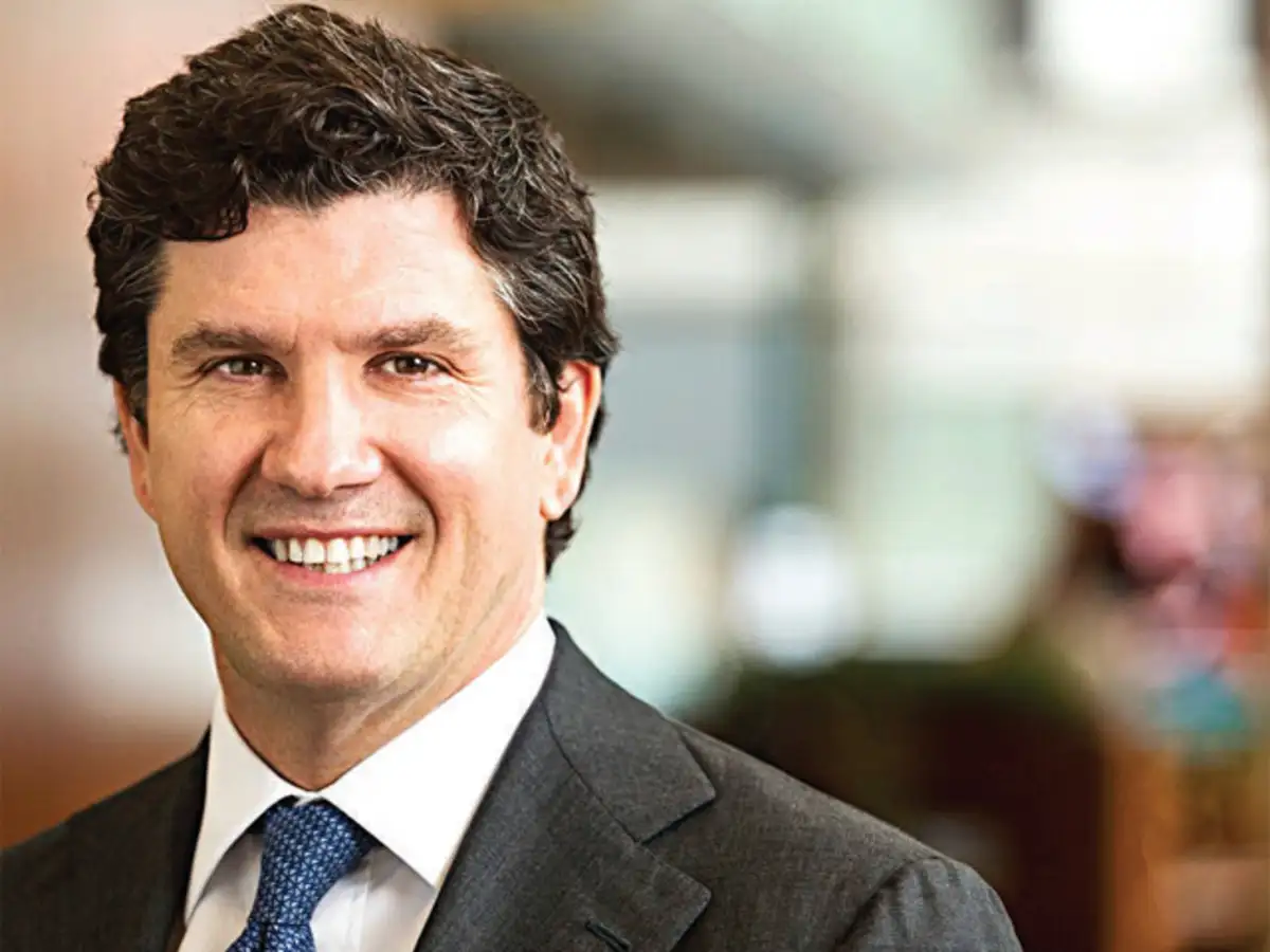 bill-ford-facebook-instagram-twitter-profiles