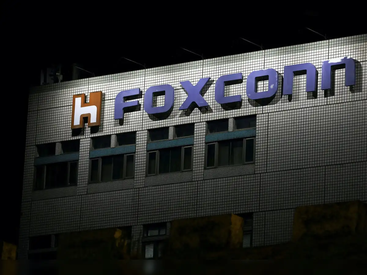 India sees no major impact on Foxconn from pullback of Chinese employees - The Economic Times