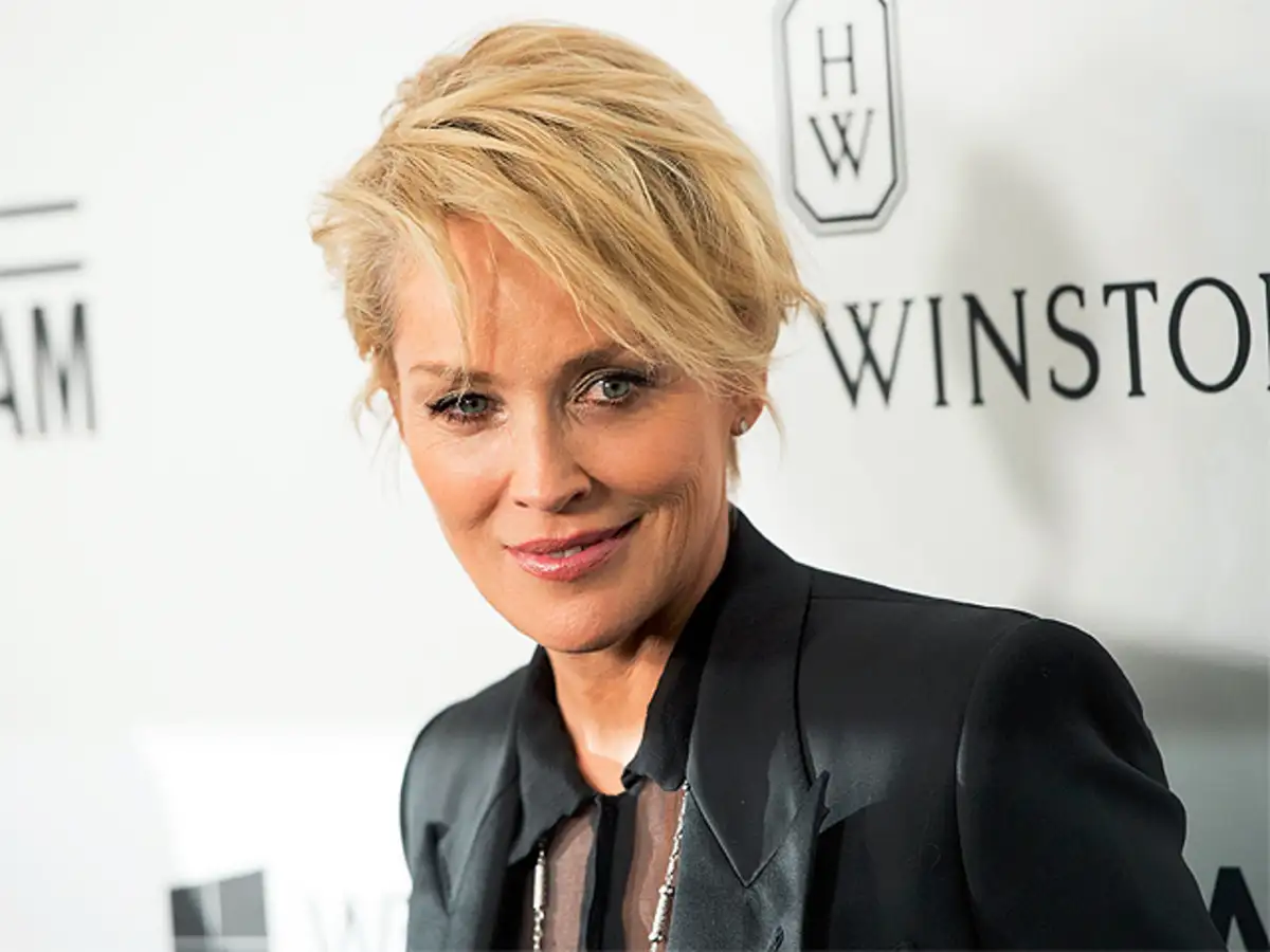 Sharon Stone speaks on wage gap issue - The Economic Times