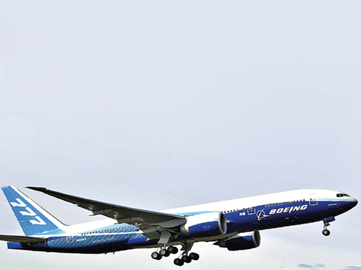 Boeing May Stretch 777 To Take On Airbus The Economic Times
