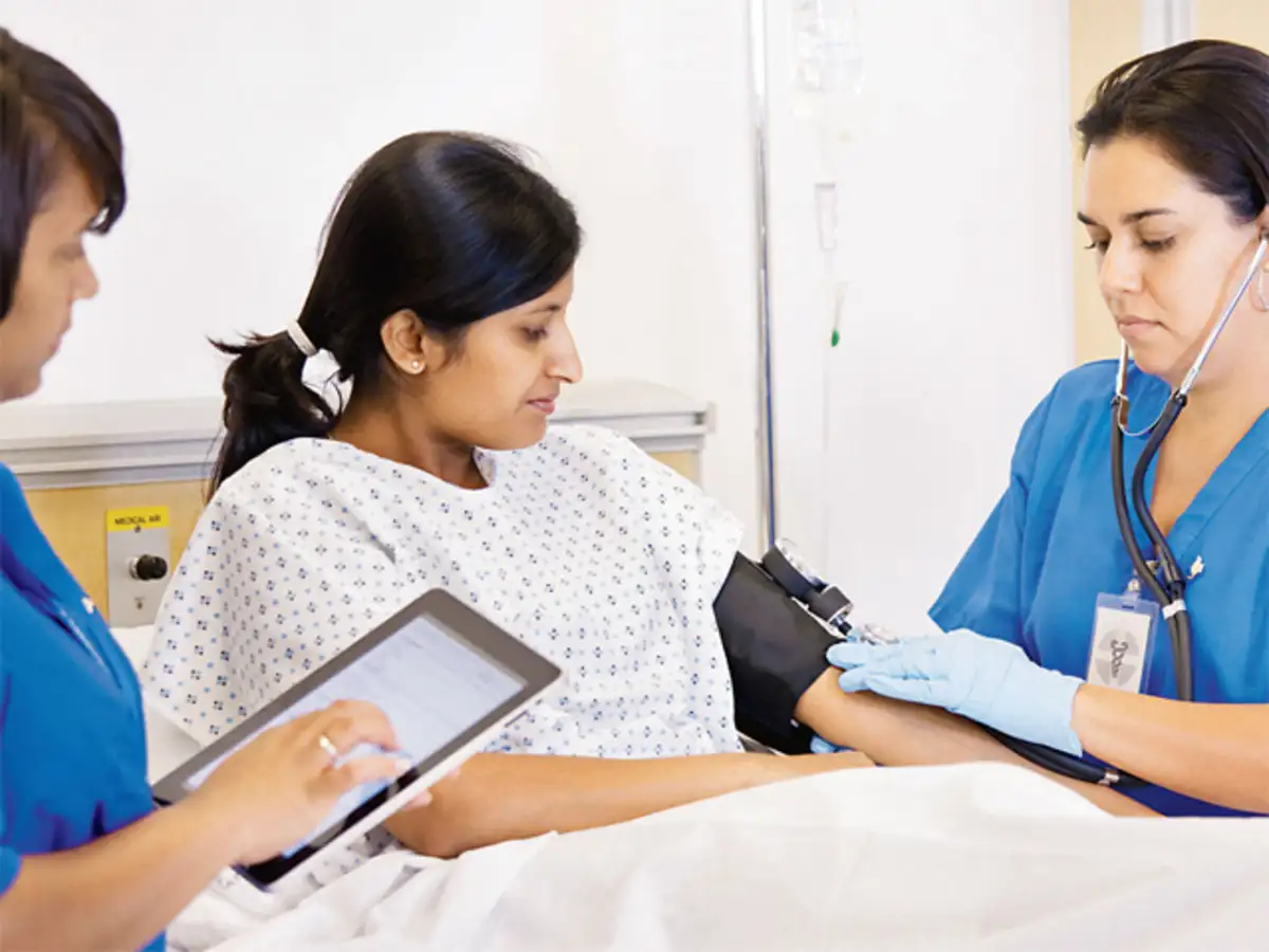 Usha Prabhakar Homecare Nursing Goes Hi Tech With Latest Smartphones And Tablets To Nurses The Economic Times