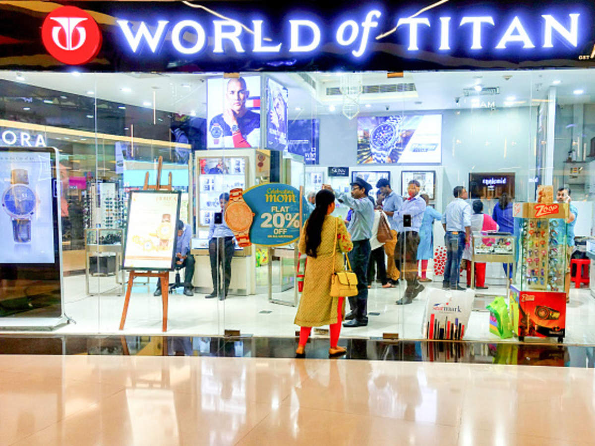 Titan Share Price Buy Titan Target Price Rs 1400 Motilal Oswal The Economic Times