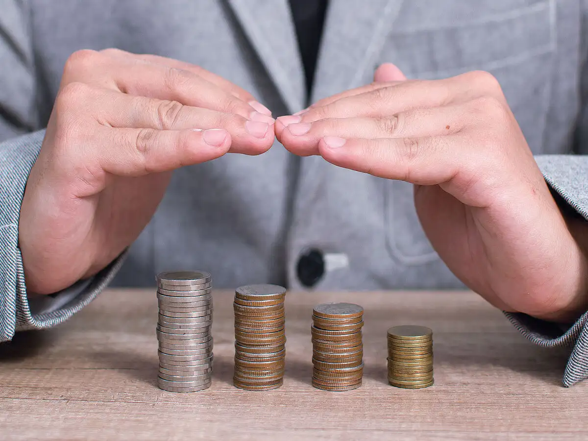 money: Why many high income earners are left with little money in the ...