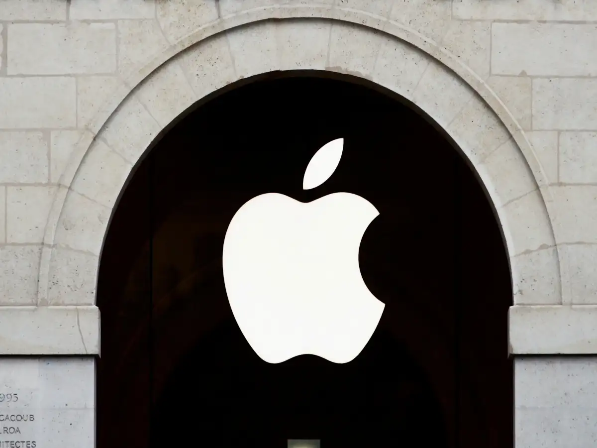 Apple Amazon Suspend Parler Social Network From App Store And Web Hosting Service The Economic Times