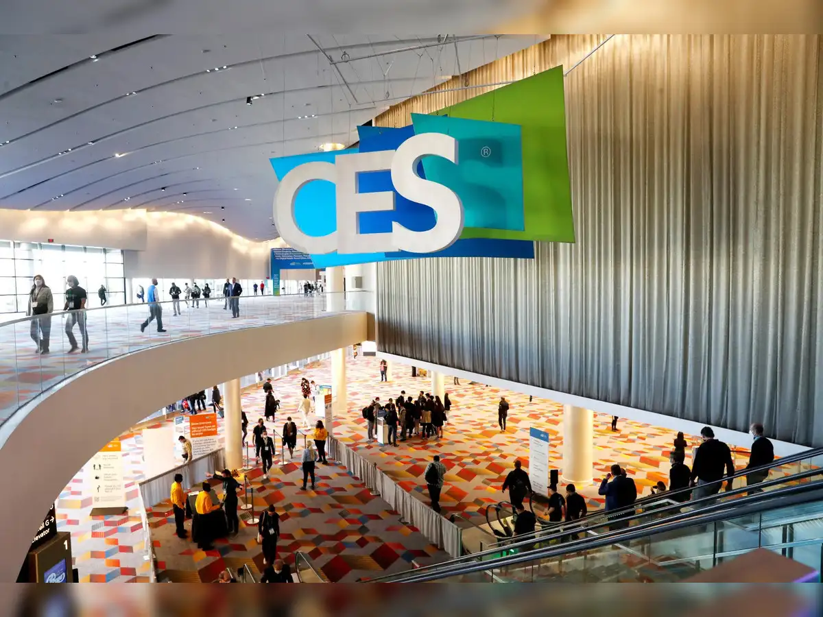 Intel launches next-gen PC chip at CES in Las Vegas - The Economic Times