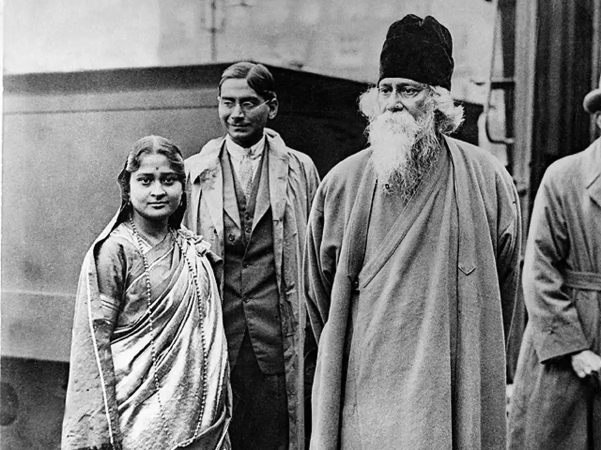 Rabindranath Tagore S Wife Mrinalini Devi S Life To Come Alive On Small Screen The Economic Times She was married to jyotirindranath tagore, on 5 then rabindranath was 7 years old. rabindranath tagore s wife mrinalini