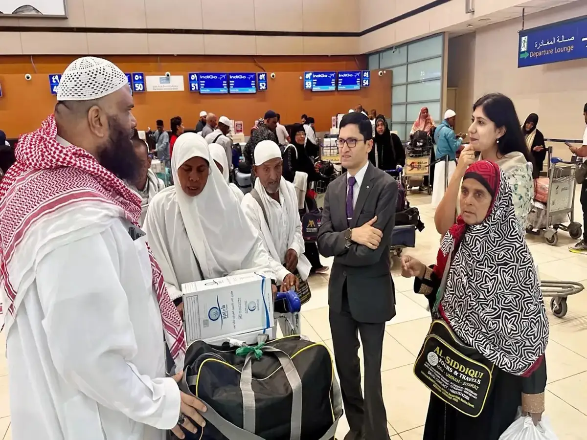 Iran war: India sets up control room to help citizens caught in West Asia crisis  m.economictimes.com