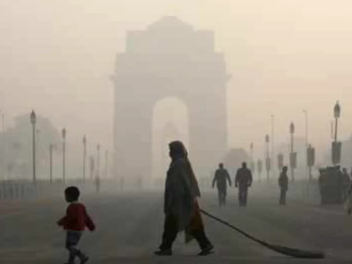 At 3 9 Degree Celsius Delhi Records Season S Lowest Minimum Temperature Imd The Economic Times