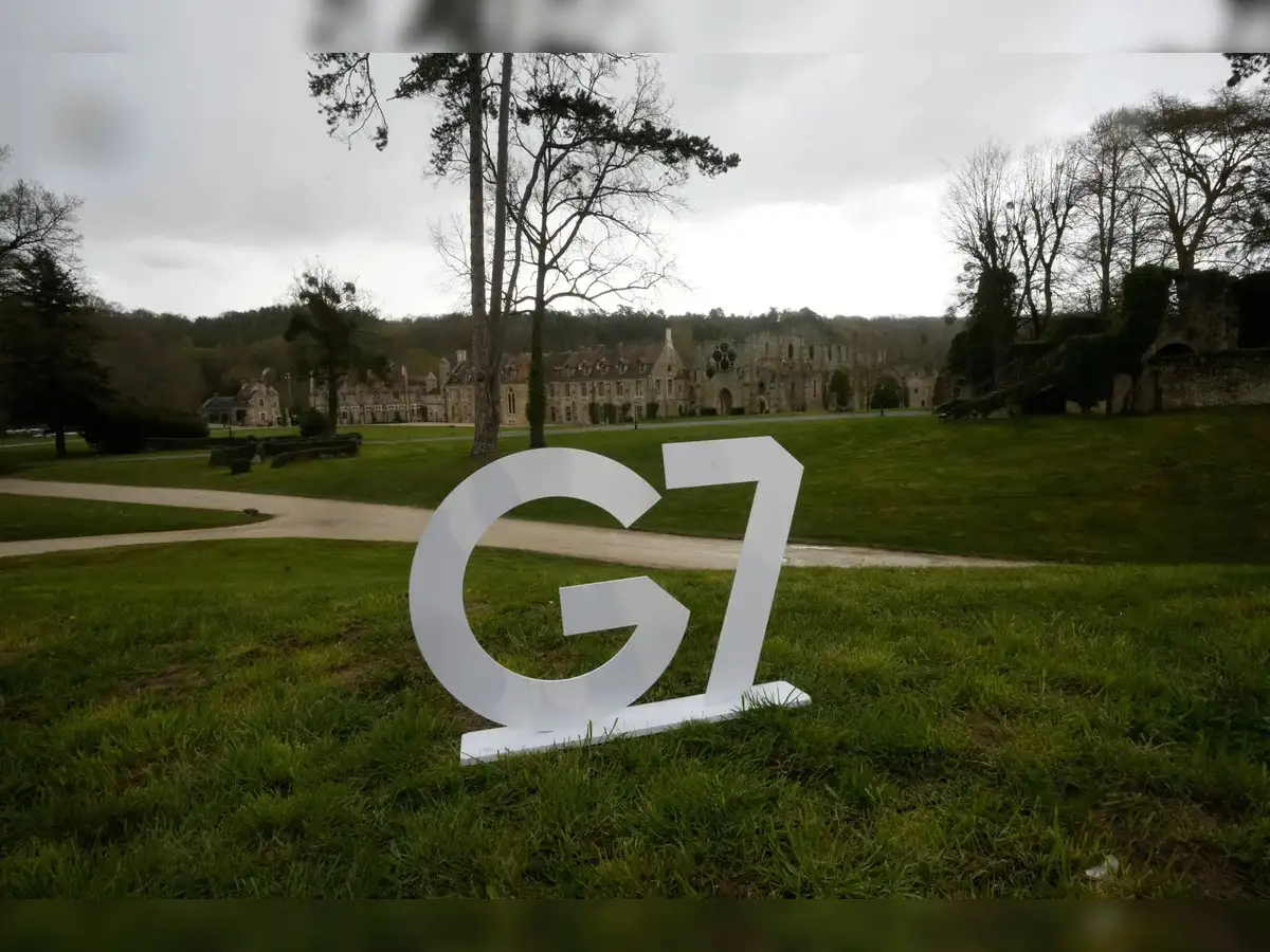 Silicon Valley chiefs discuss gigawatts & guardrails at G7