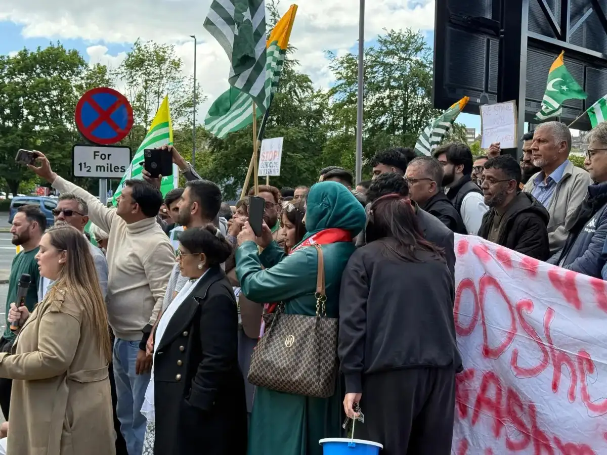 British Kashmiris rally in London against Pakistan's crackdown in PoJK
