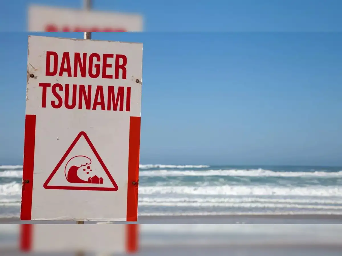 When was the last tsunami in hawaii