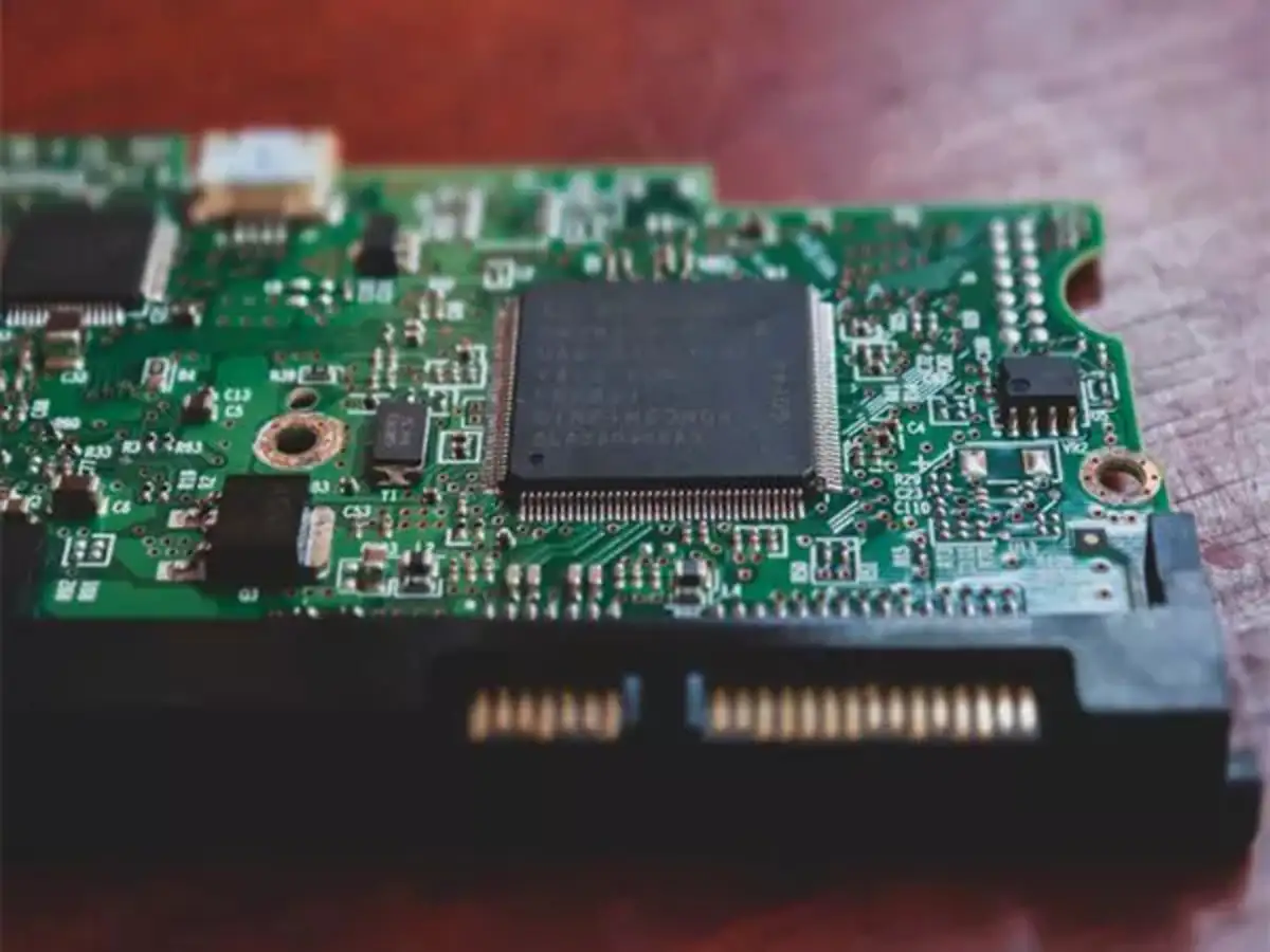 Britain to tighten investment screening for water and semiconductor sectors