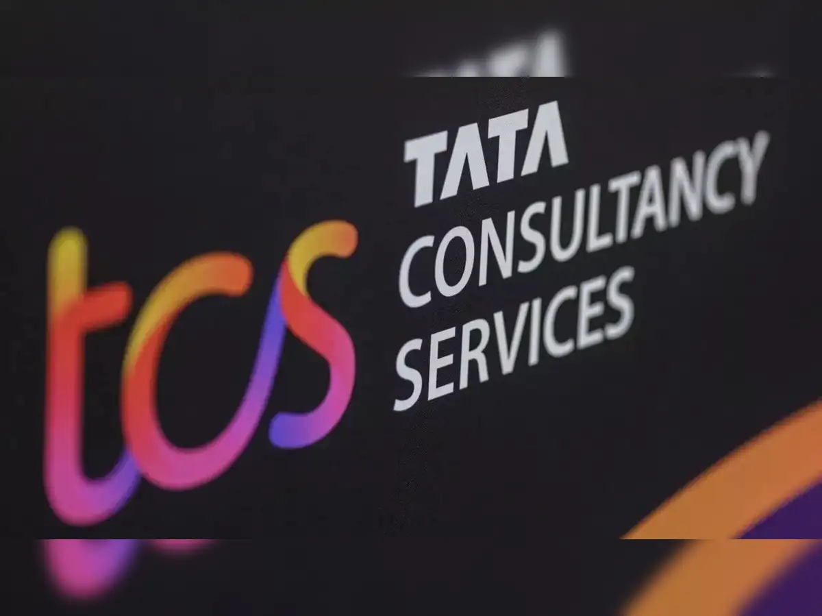 TCS salary hike to be decided later in the year: HR chief Milind Lakkad - The Economic Times
