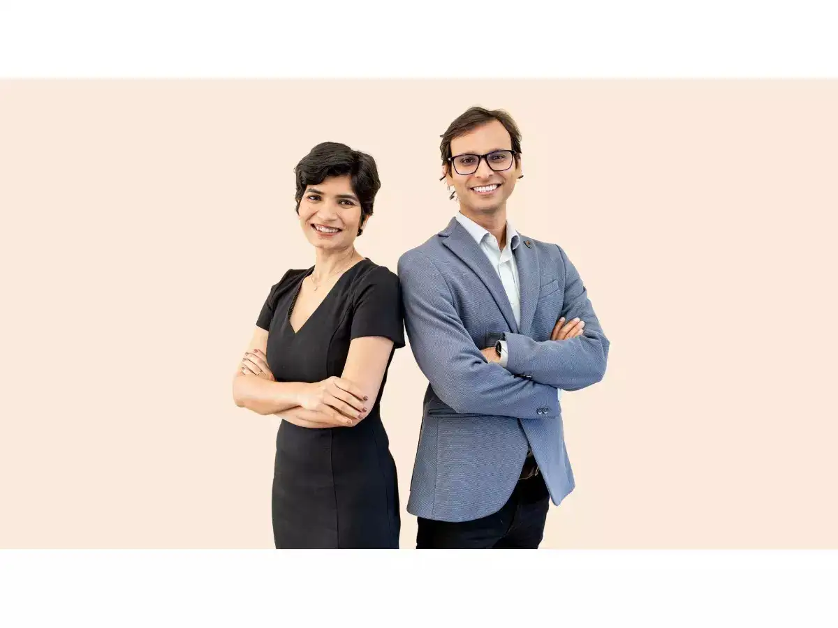 Quick beauty service platform Dazzl raises $3.2 million, led by Stellaris - The Economic Times