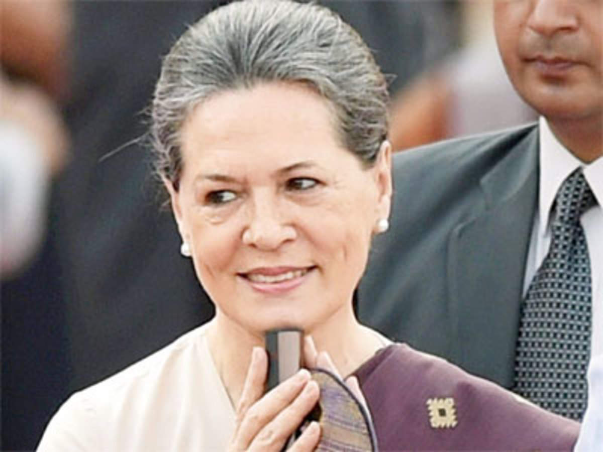 X \ Telangana Youth Congress على X: Smt.Sonia Gandhi has led the Congress  Party with grace and dignity. Her contribution to the party and the nation  is immense. We in the Congress