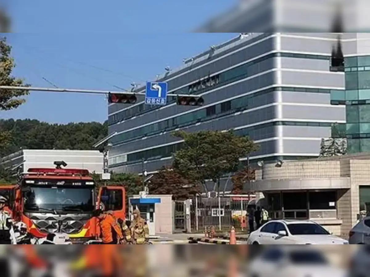 South Korea scrambles to restore services after major state data centre fire - The Economic Times