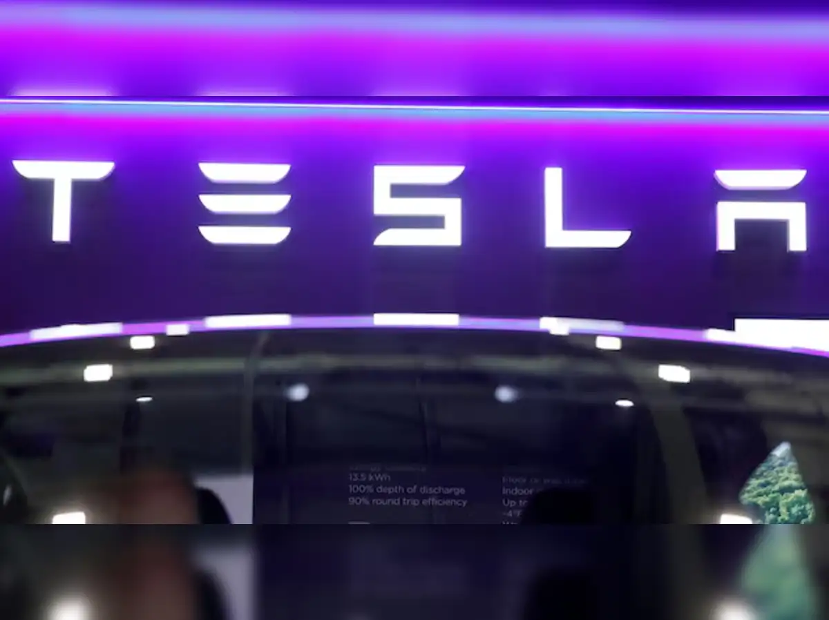 Tesla's V4 superchargers begin operation in China