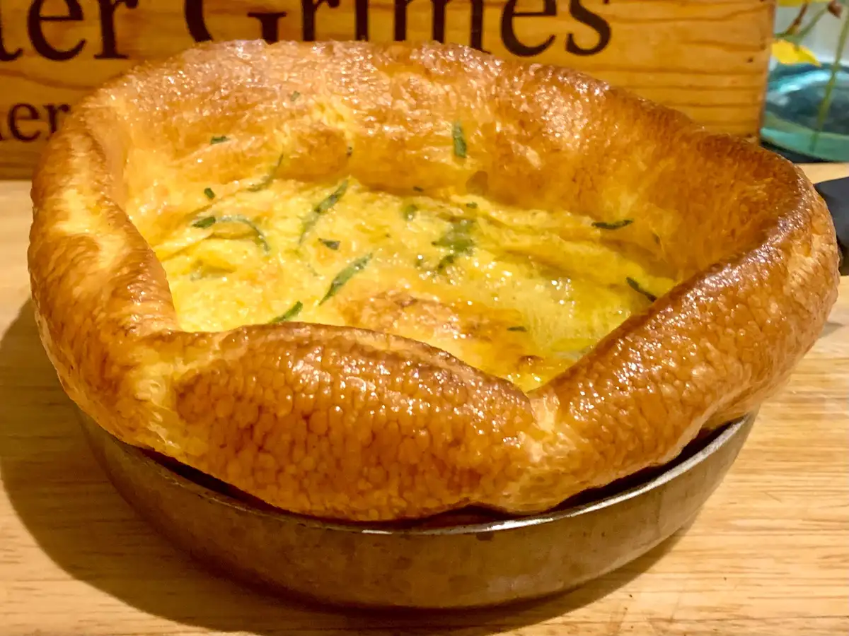 https://img.etimg.com/thumb/width-1200,height-900,imgsize-2927189,resizemode-75,msid-125801669/news/new-updates/forget-biriyani-and-momos-most-googled-foods-in-india-in-2025-are-from-uk-tamil-nadu-and-bihar-check-full-list.jpg
