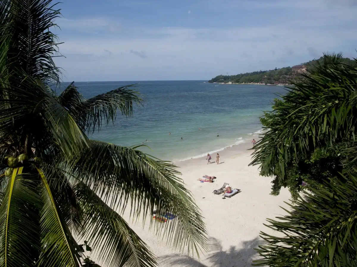 As Thailand cracks down on foreigners, a tourist paradise reconsiders its welcome