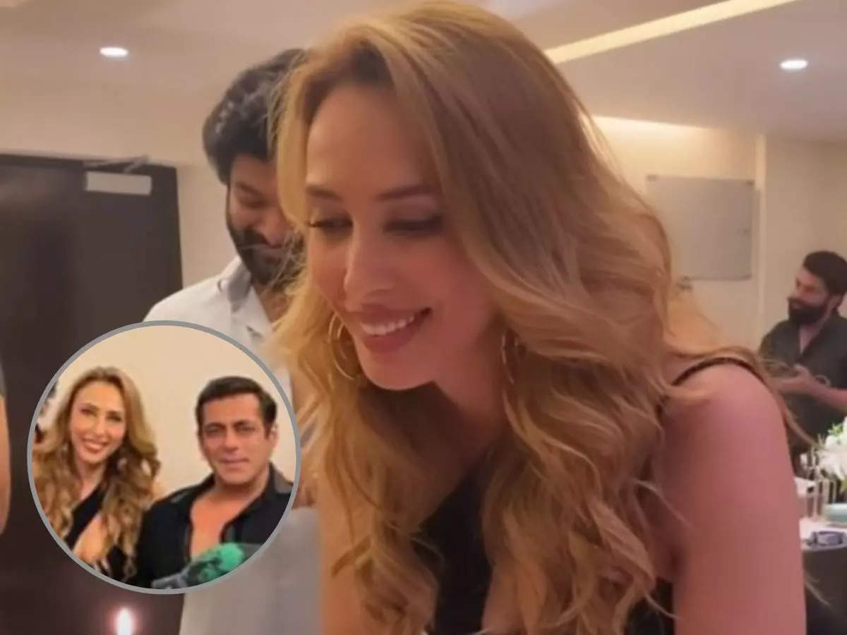 Salman Khan Girlfriend Salman Khan plans a special birthday party for rumoured-girlfriend Iulia Vantur; see inside the celebration image