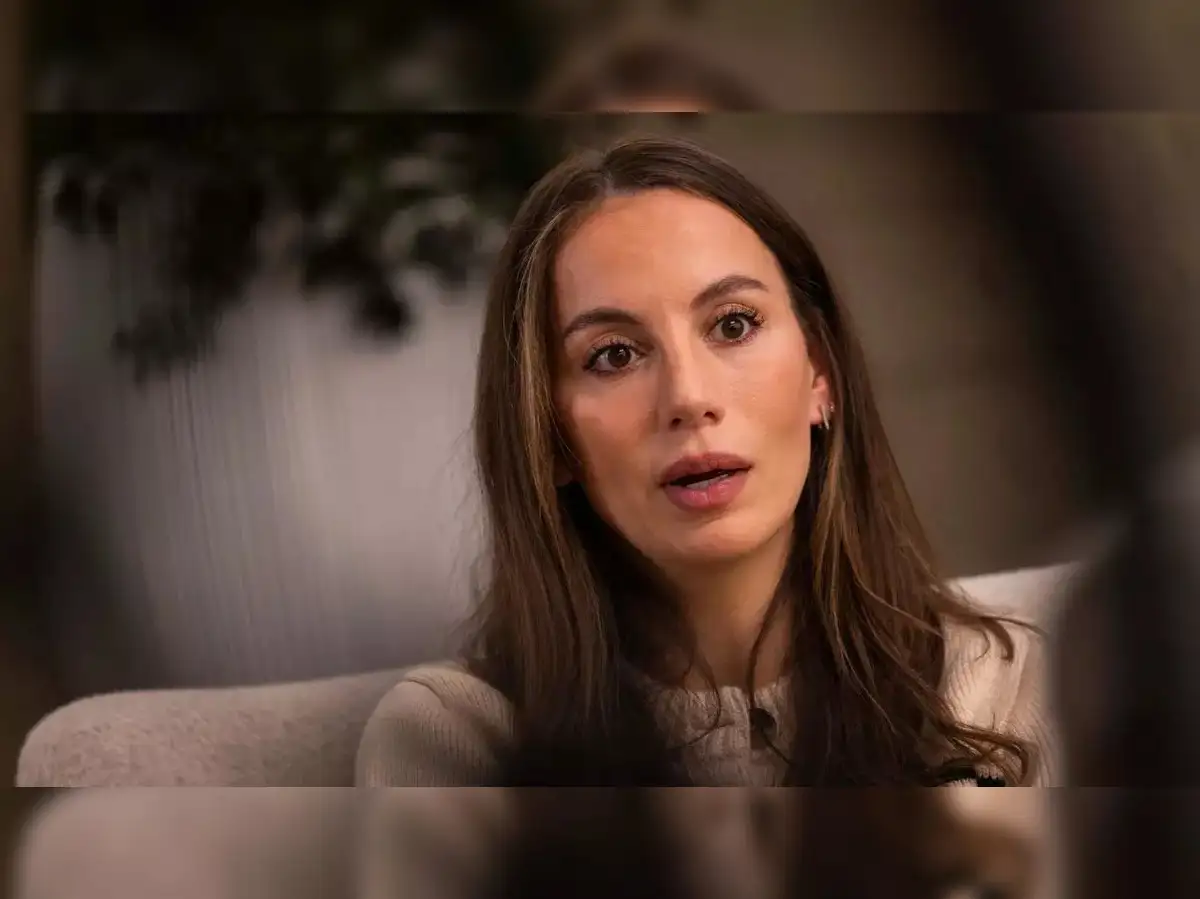 Key researchers return to OpenAI from former CTO Mira Murati's Thinking Labs