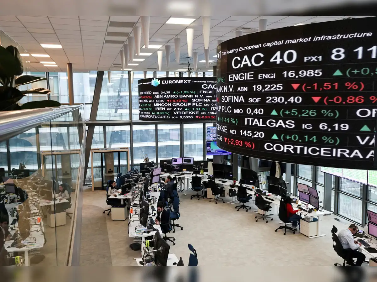 Indians invest big in global equities; pump $1.6 billion in January-September period: RBI data - The Economic Times