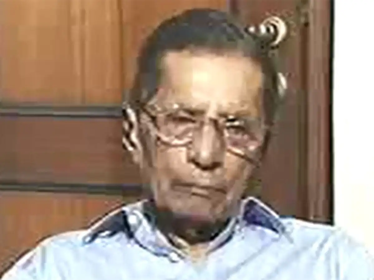 It will be illogical for RBI to cut rates: AV Rajwade - The Economic Times