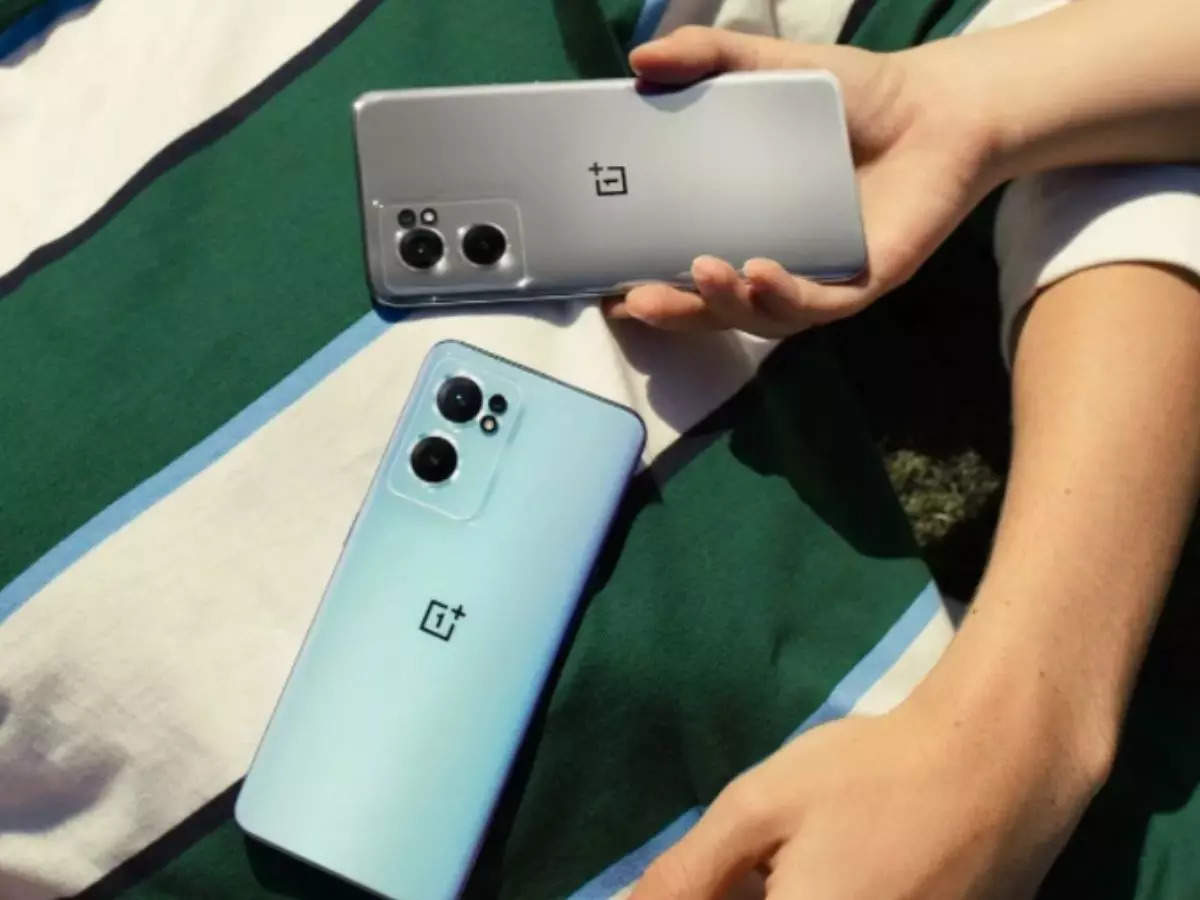 Oneplus Nord Ce 2 5g Price Oneplus Nord Ce 2 5g Launched In India Budget Smartphone Comes With Ai Infused Camera Trio Price Starts At Rs 24 000 The Economic Times