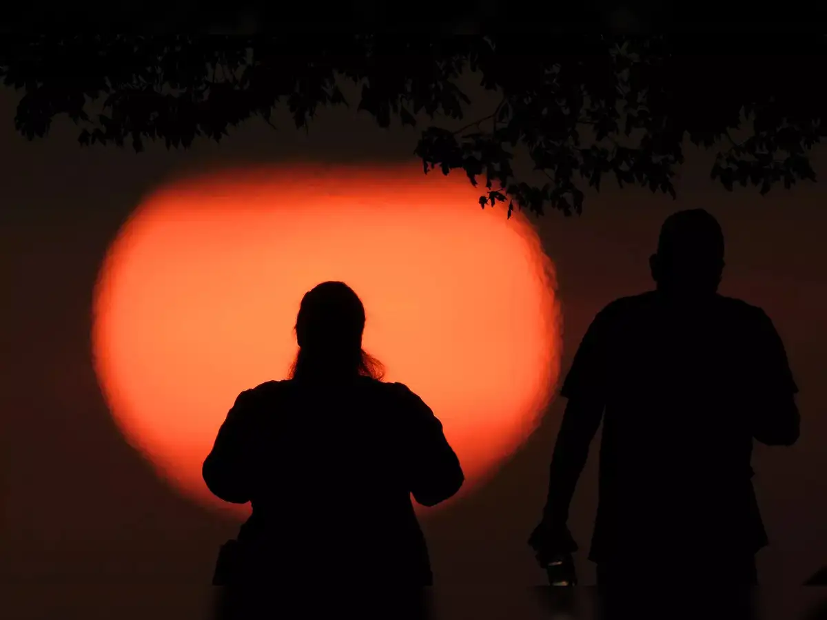 Heat Wave USA 2023: Heat wave forces schools closings, early 