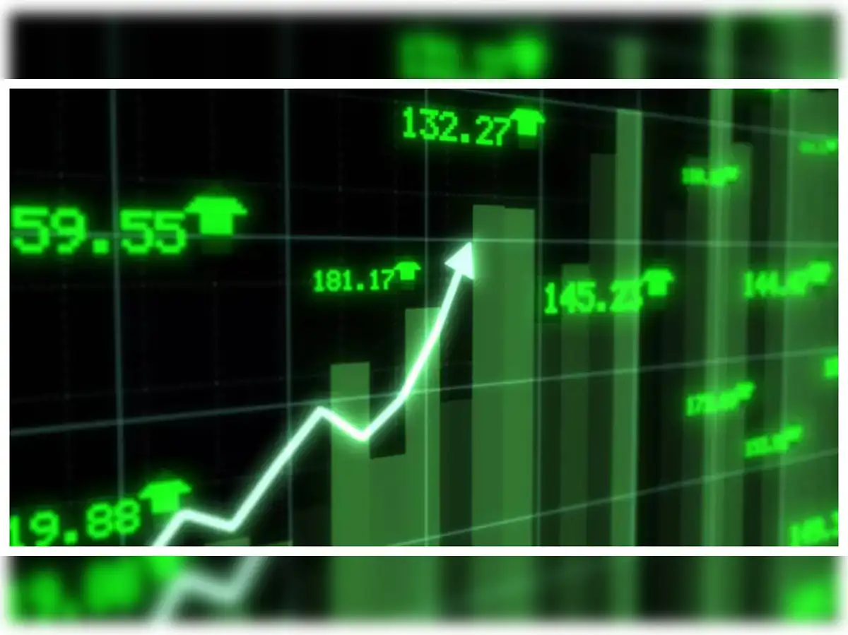Dow Jones Futures Edge Toward Record Highs as Markets Digest Inflation Data and Tech Surges