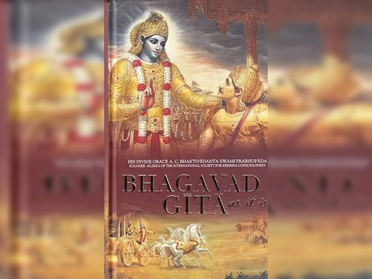 Shrimad Bhagavad Gita | Bhagavad Gita English, Hindi and Sanskrit | Geeta :  Shree Krishna: Amazon.in: Books