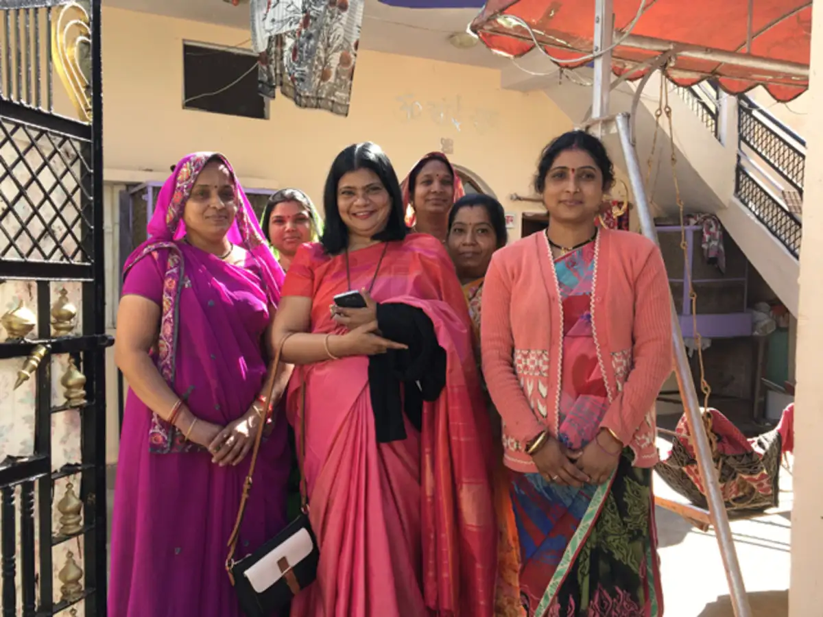 Spandana Spoorthy Financial Ltd From Brink Of Bankruptcy To Rs 1 850 Crore Portfolio Amazing Story Of Spandana Sphoorty Financial The Economic Times On the nse, spandana sphoorty financial last traded price was down 1.4% to rs 762.2. spandana sphoorty financial