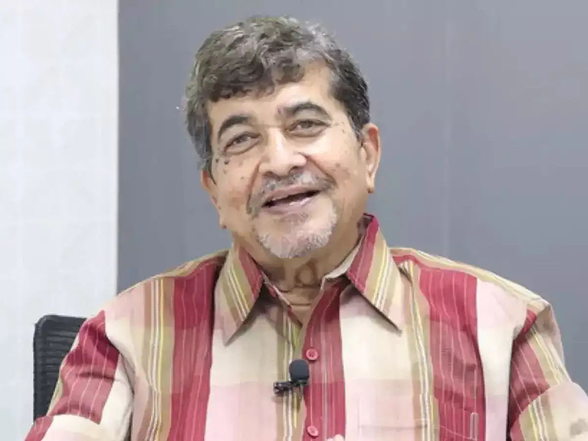 kannada: Veteran Kannada actor-comedian Mandeep Roy passes away at 74 - The  Economic Times