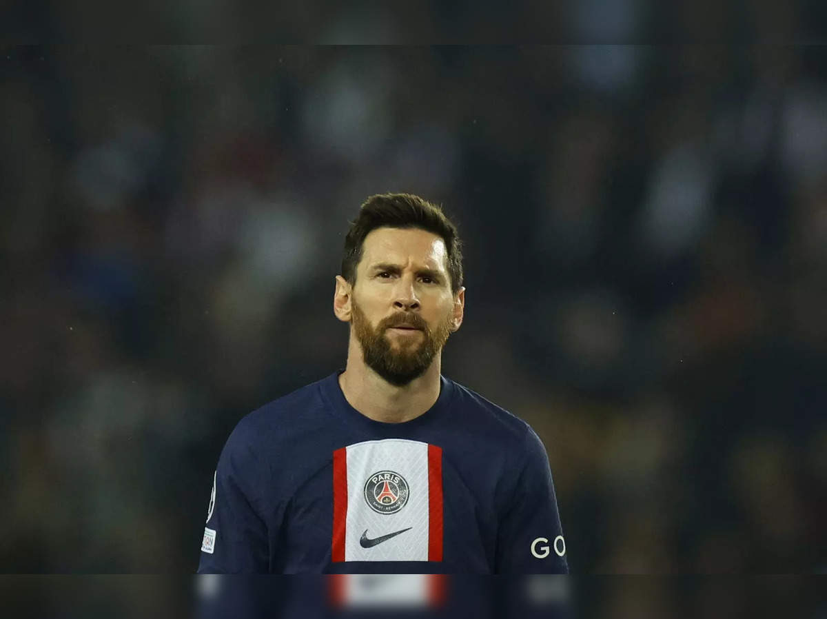 Lionel Messi Breaks Cristiano Ronaldo's Jersey Sales Record in