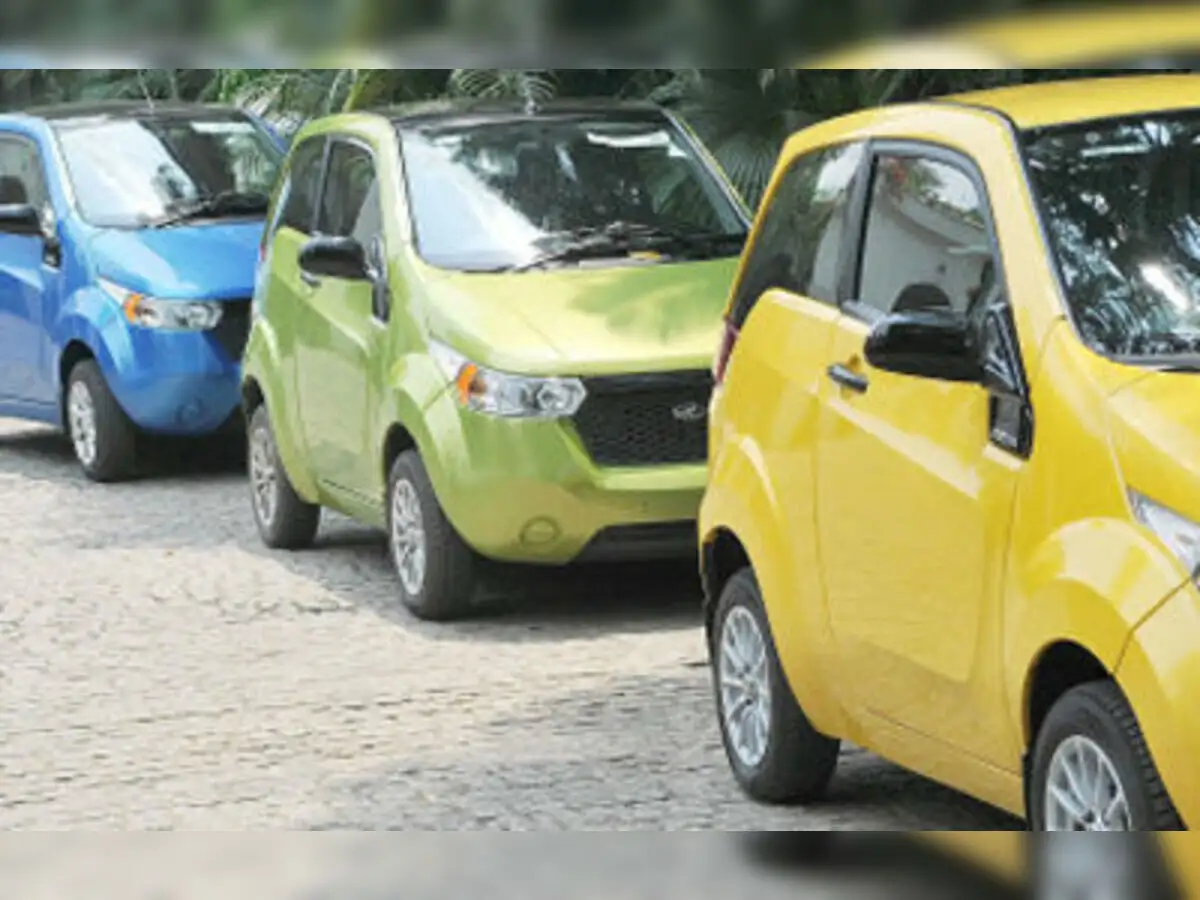 Mahindra Reva Logo