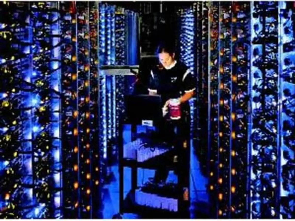 Tips to select perfect data centre for securing your company's database ...