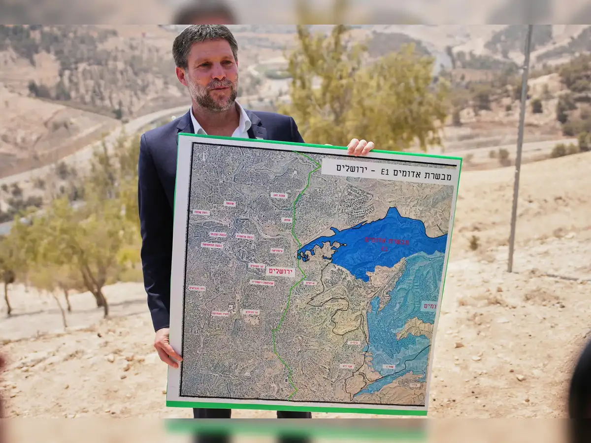 Israel clears final hurdle to start settlement construction that would cut  the West Bank in two - The Economic Times