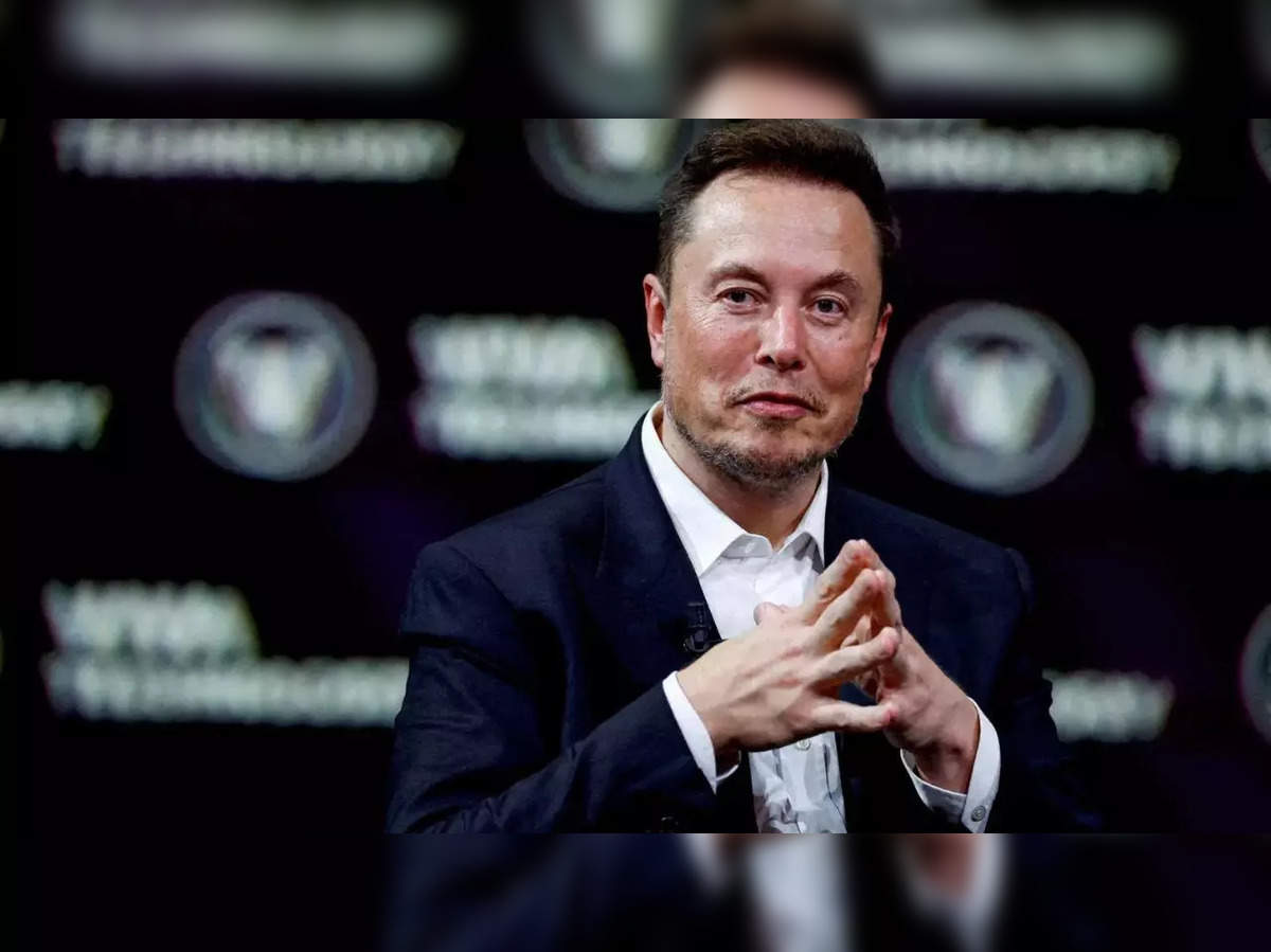 Elon Musk Borrowed $1 Billion From SpaceX in Same Month of Twitter