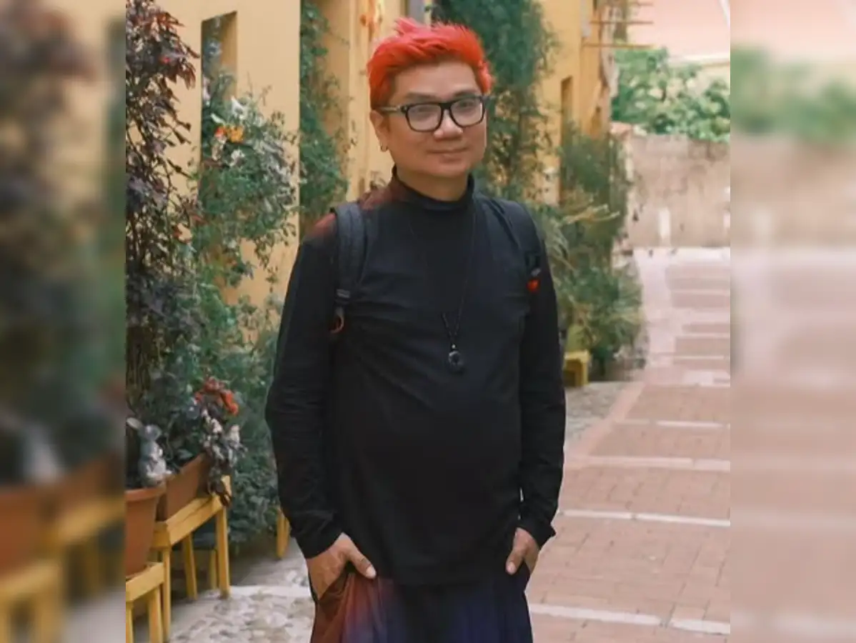 Director Cheng Qingsong denies his presence when actor Yu Menglong died, area where the Chinese actor fell and was killed cleaned up - The Economic Times