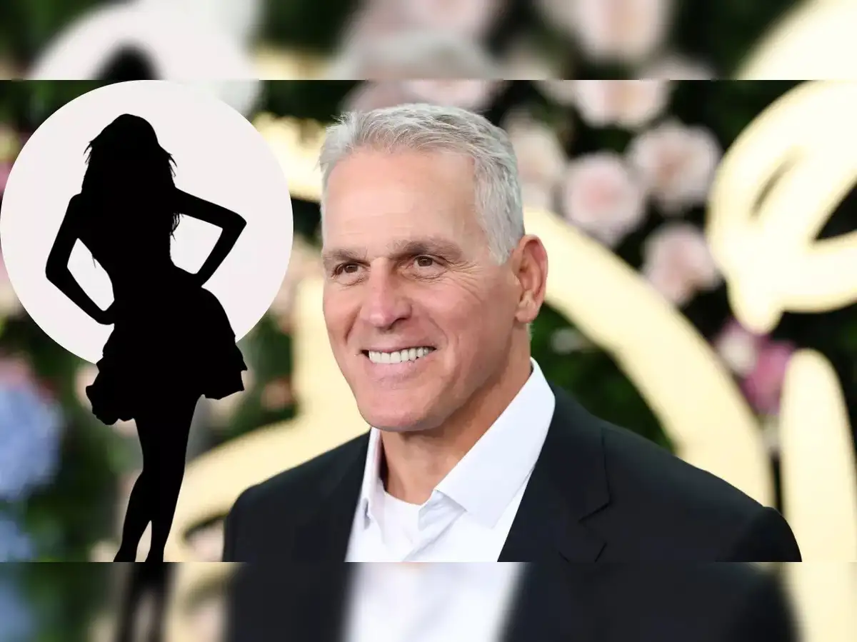 Mel Owens Golden Bachelor Love Journey: The Golden Bachelor 2025: Mel  Owens' inspiring journey from NFL star to love at 66 - The Economic Times