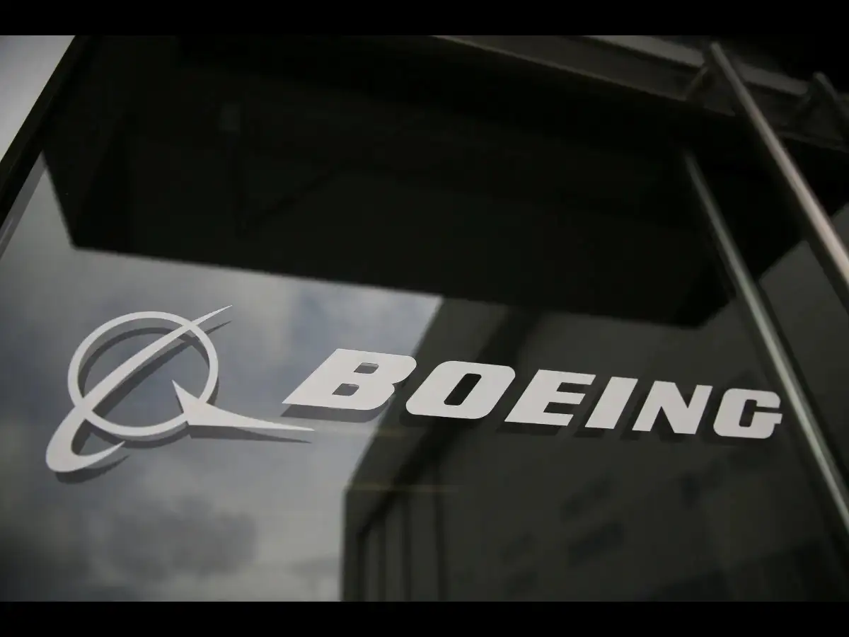 Boeing to divest tech ventures for stake in air-ta