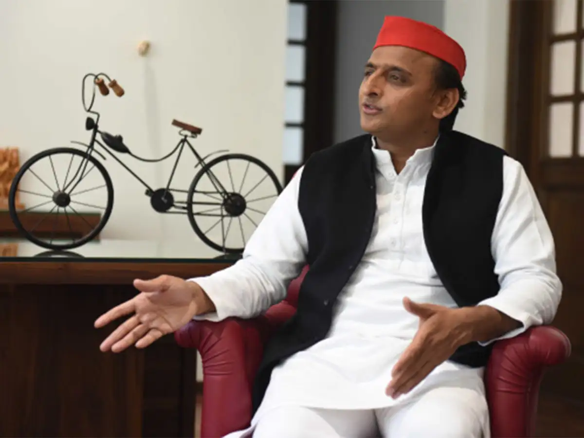 Akhilesh Yadav | Dinesh Lal Yadav: It is advantage Akhilesh in