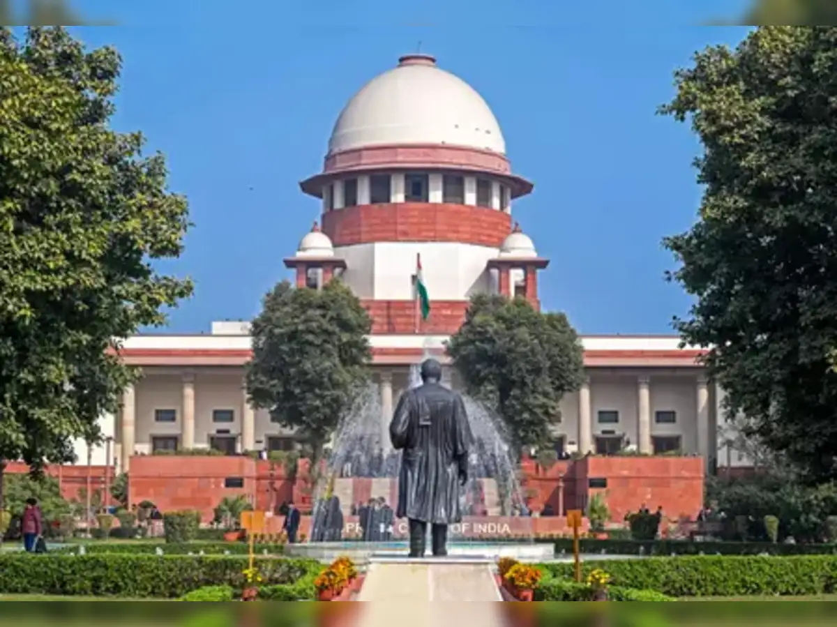 SC issues notice to Meta proposing five-year ad ban on WhatsApp - The Economic Times