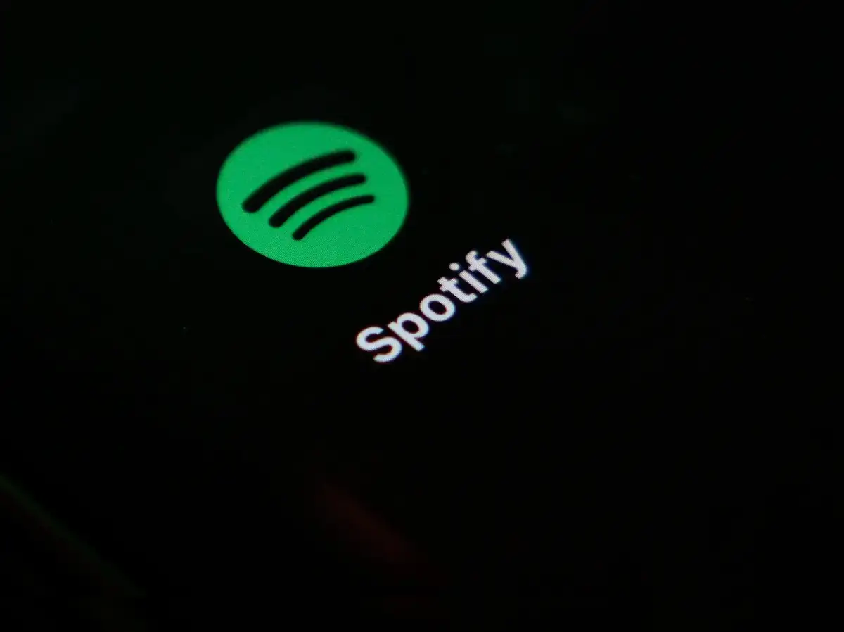 Spotify makes it easier for creators to earn, reveals $10 billion podcast spend - The Economic Times