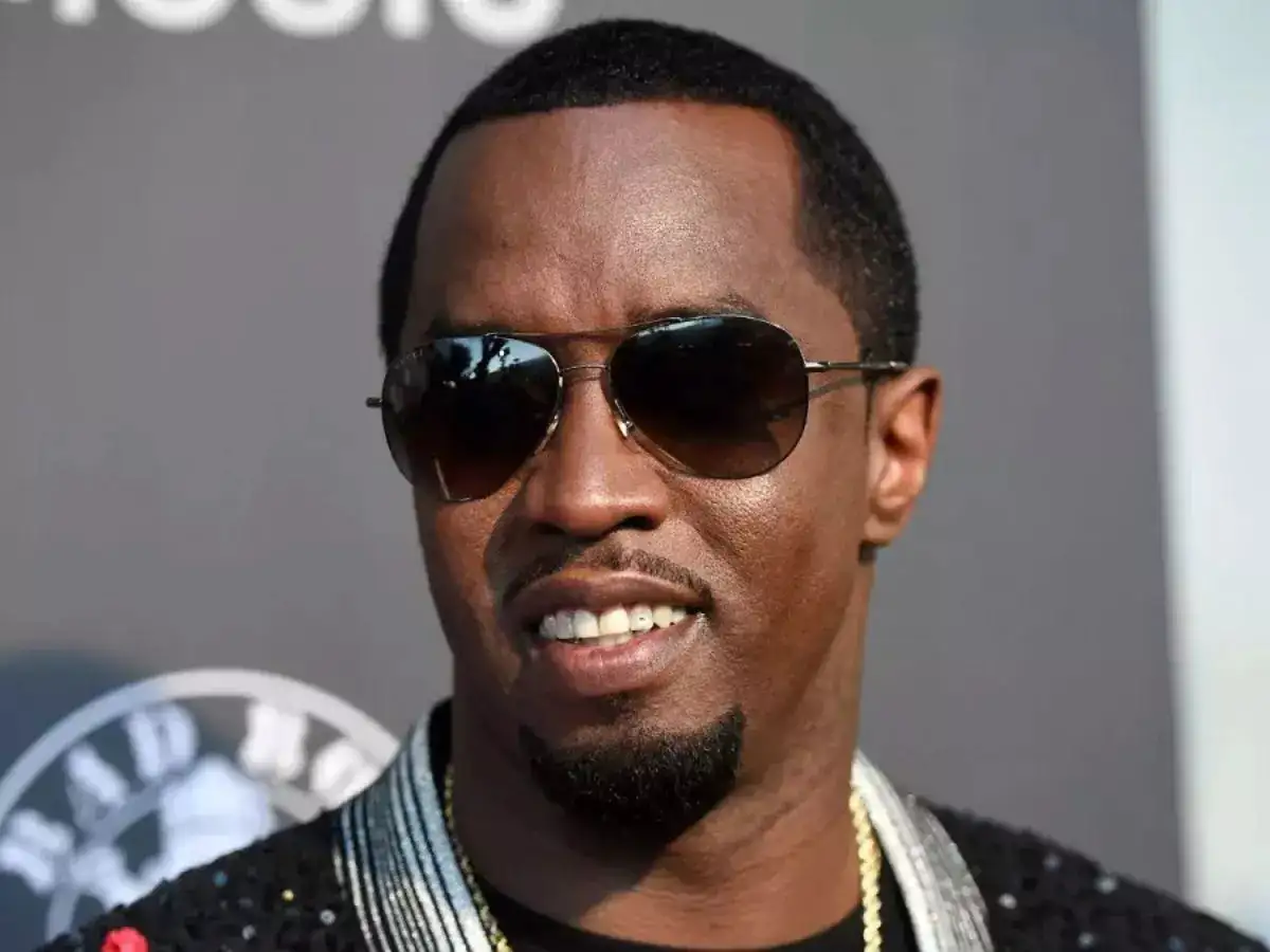 sean 'diddy' combs: Diddy fears poisoning in prison, refuses meals at  Brooklyn detention center - The Economic Times