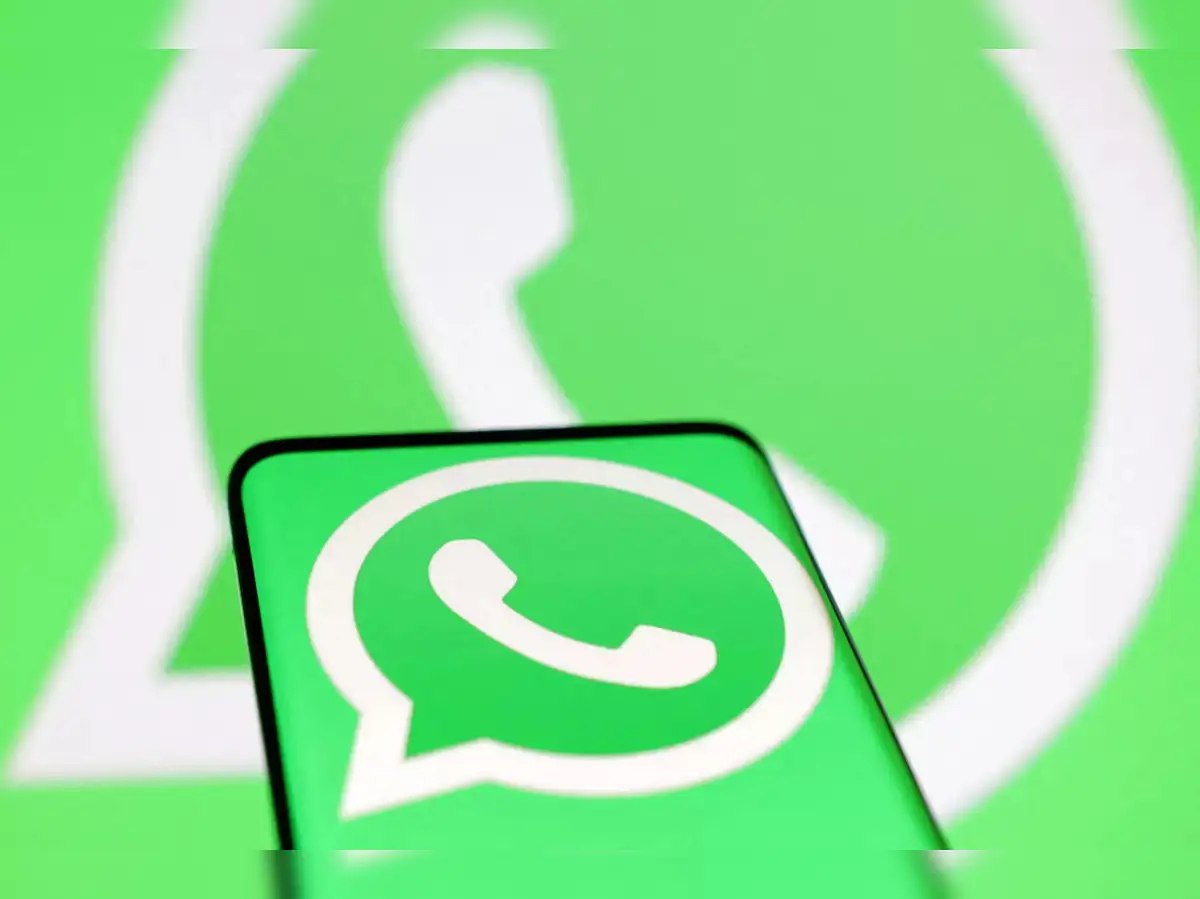 meta: CAIT and Meta expand 'WhatsApp Se Wyapaar' partnership - The Economic  Times